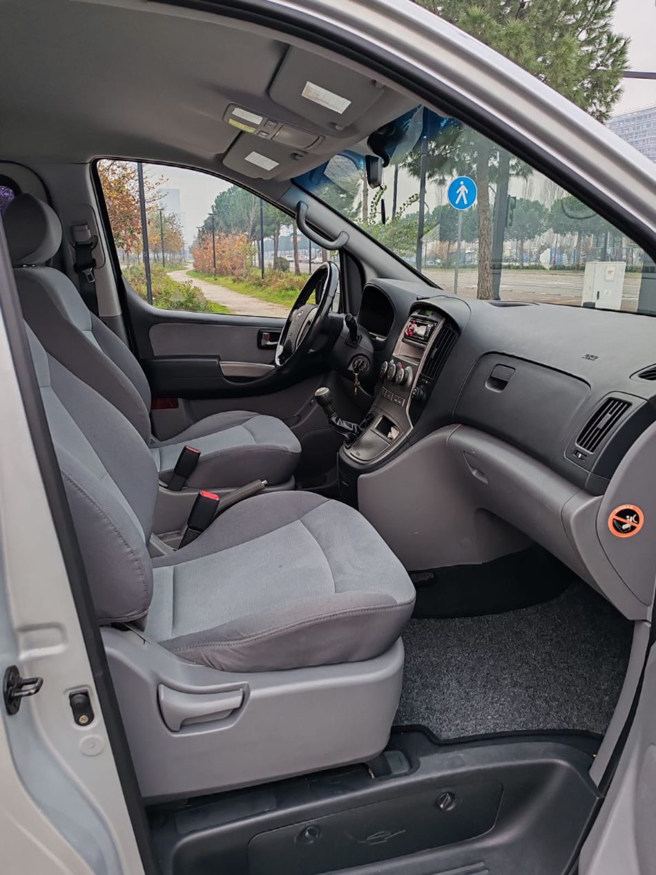 GRAND STAREX HYUNDAI