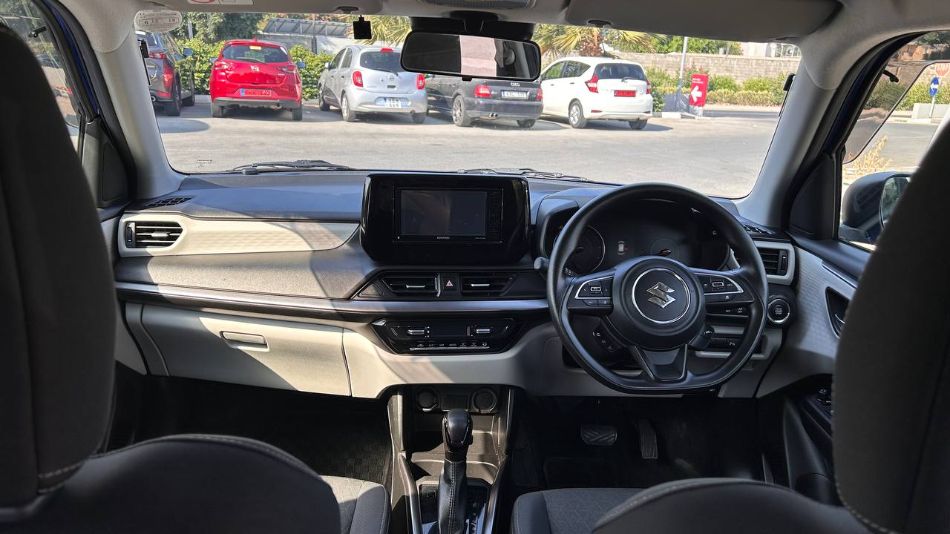 SUZUKI SWIFT photo 6