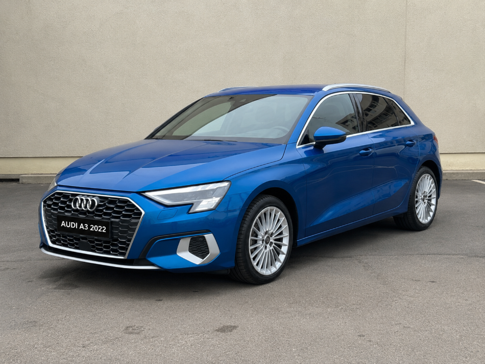 AUDI  A3