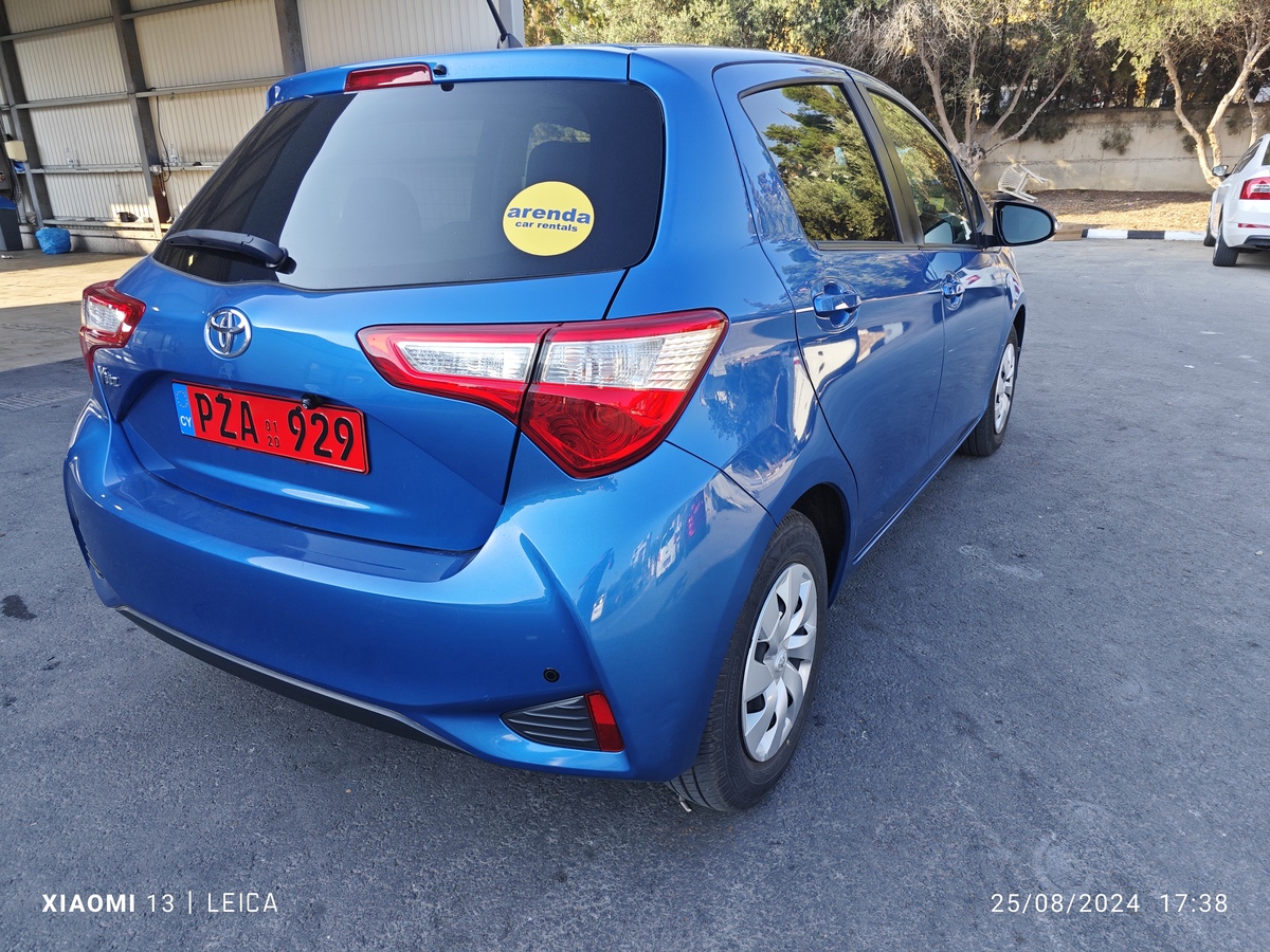Toyota Vitz &mdash; photo 2