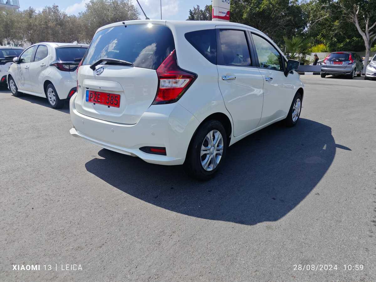 Nissan Note &mdash; photo 3