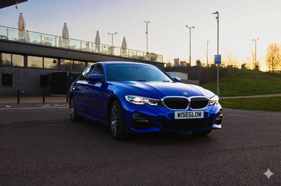 BMW 330E — view 16