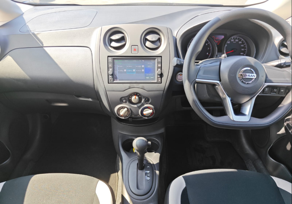 Nissan Note &mdash; photo 4