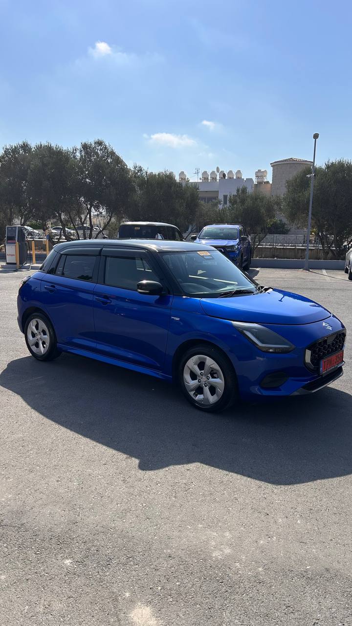 SUZUKI SWIFT photo 5