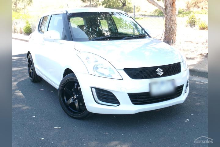 SWIFT SUZUKI