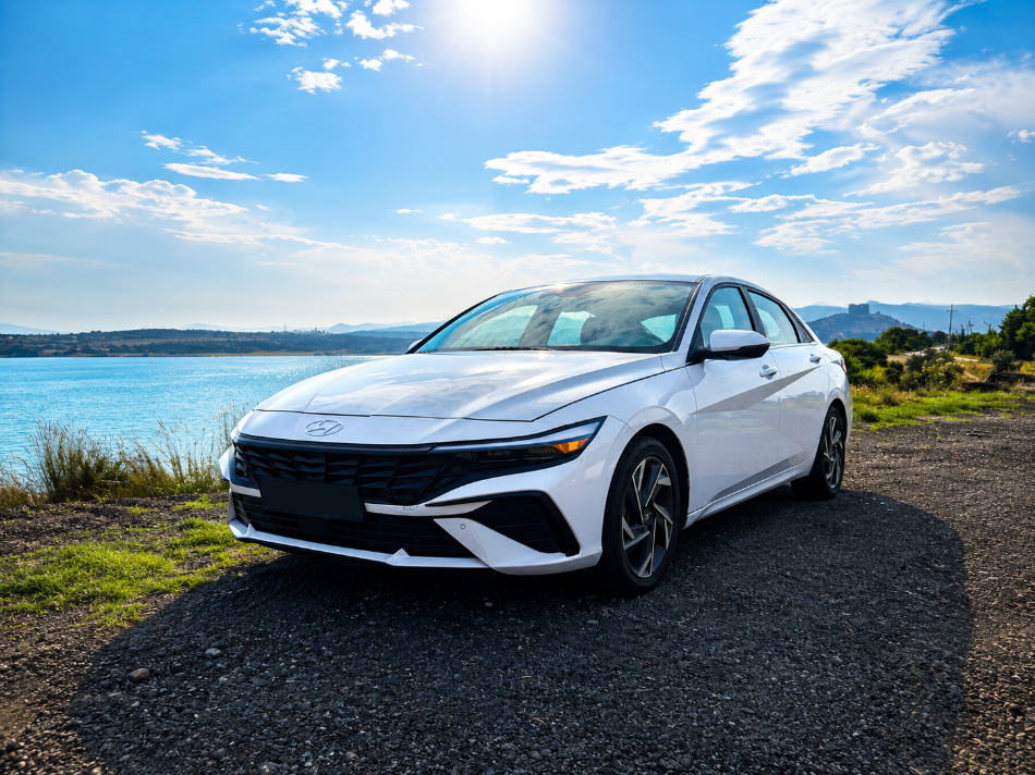 ELANTRA HYUNDAI