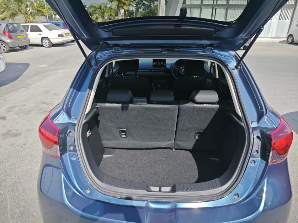 Mazda 2 &mdash; photo 4