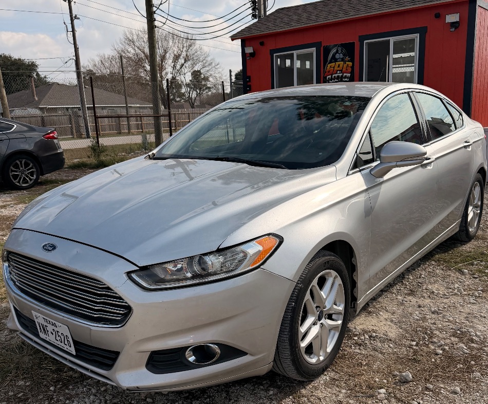 FUSION SE FORD