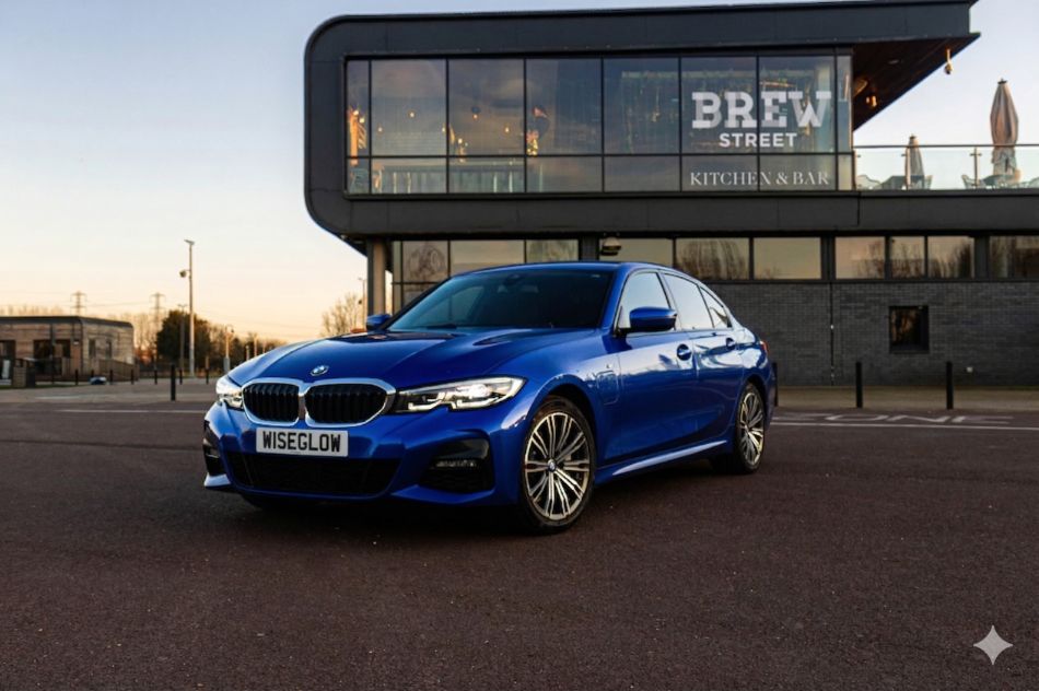 BMW 330E — view 15