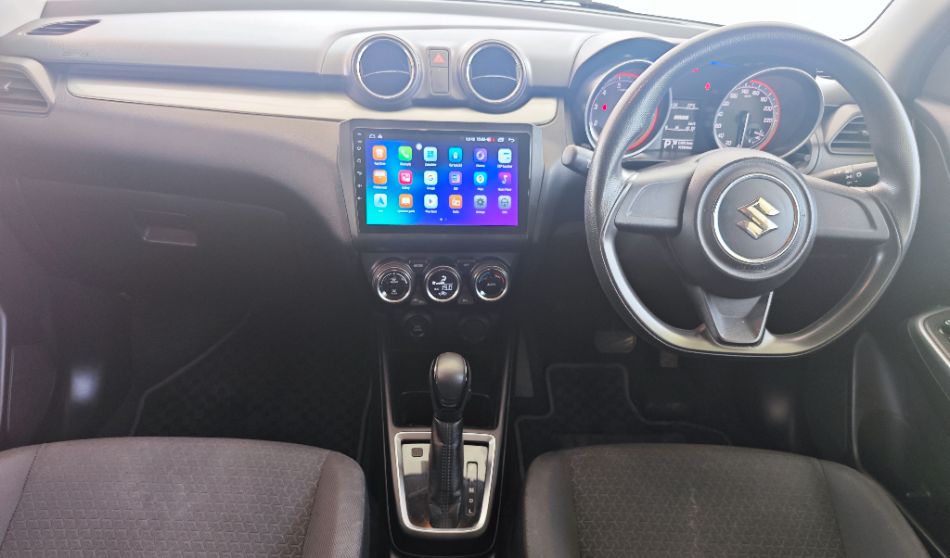 Suzuki Swift &mdash; photo 4
